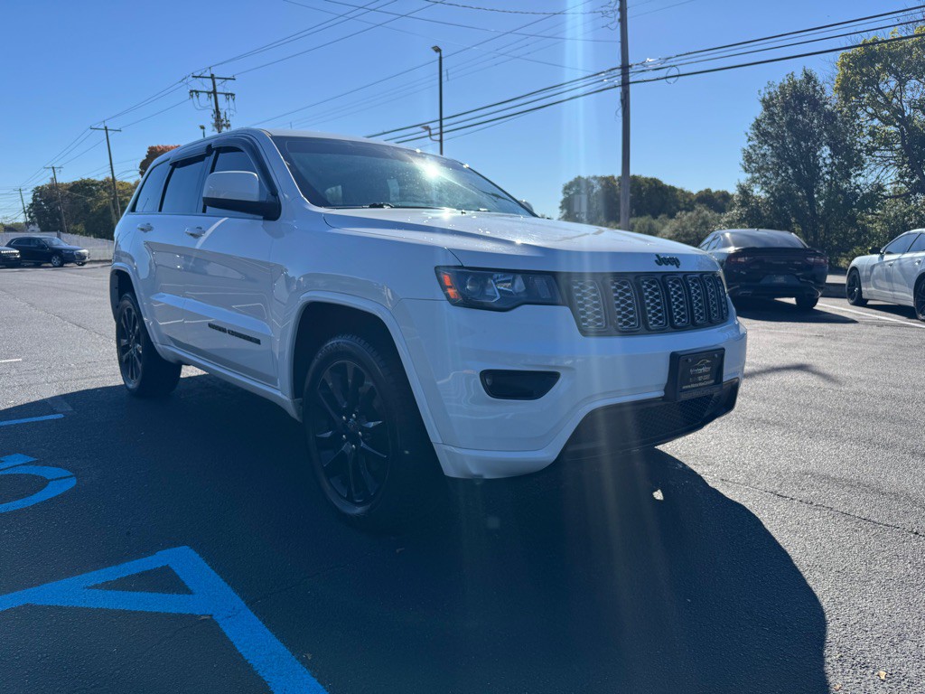 2018 Jeep Grand Cherokee Image 4