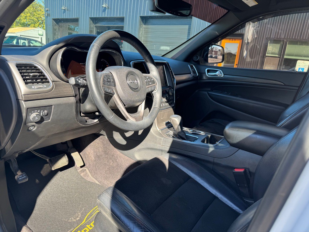 2018 Jeep Grand Cherokee Image 5