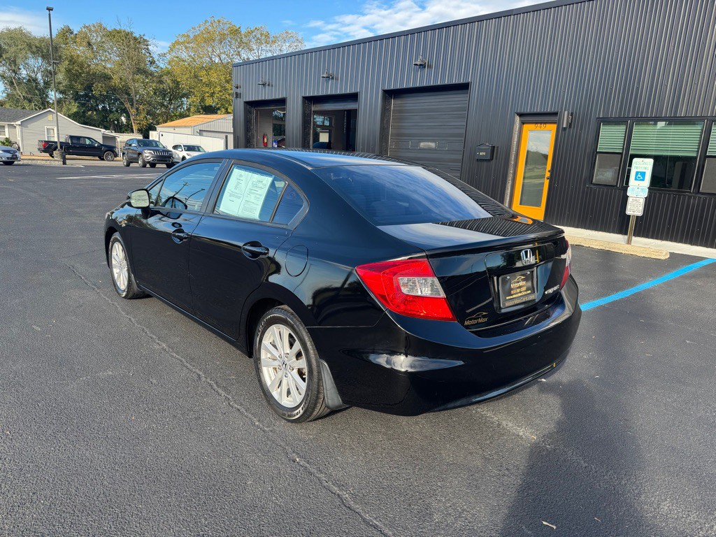 2012 Honda Civic Image 2