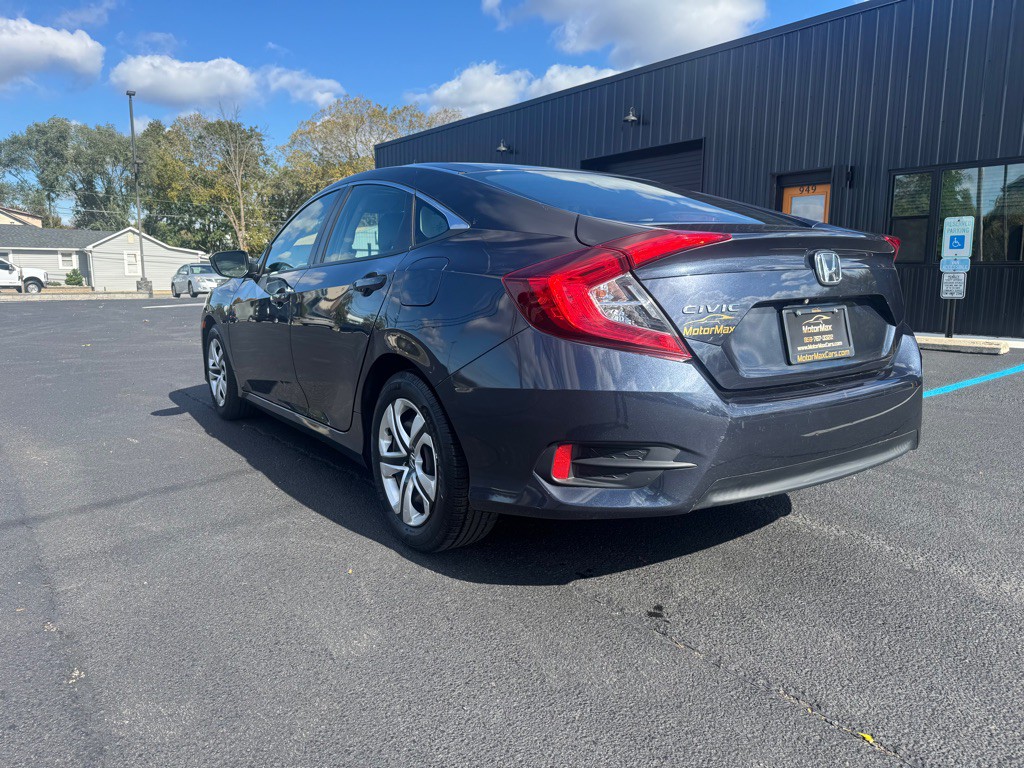 2018 Honda Civic Image 2