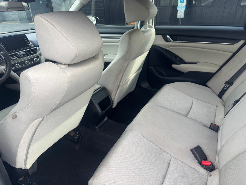 2018 Honda Accord Image 6