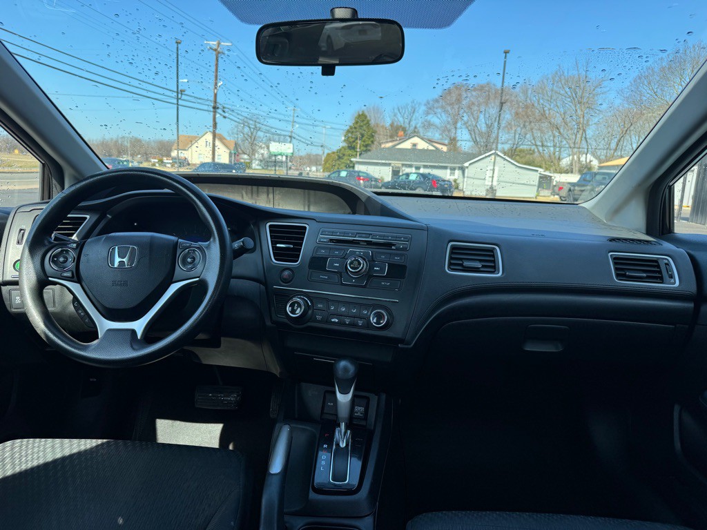 2014 Honda Civic Image 9