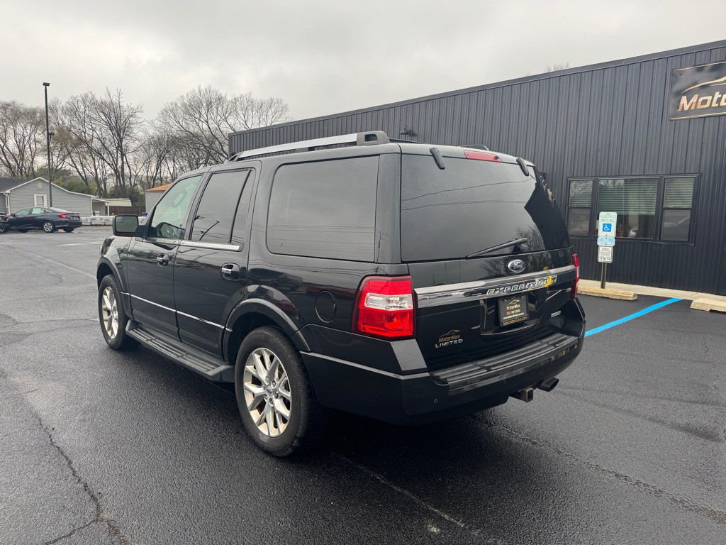 2015 Ford Expedition Image 2