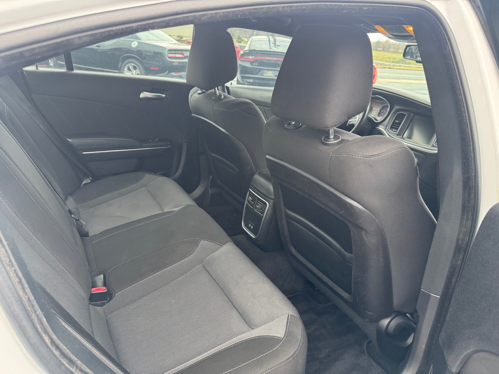 2015 Dodge Charger Image 7