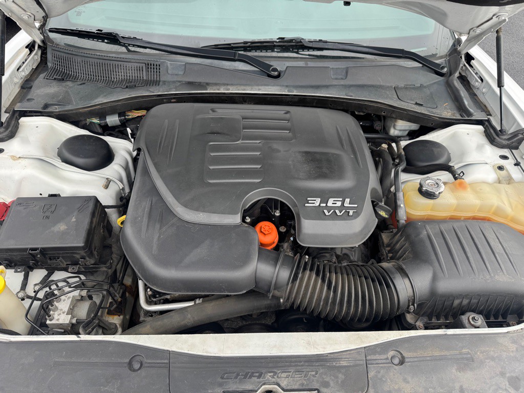 2015 Dodge Charger Image 10