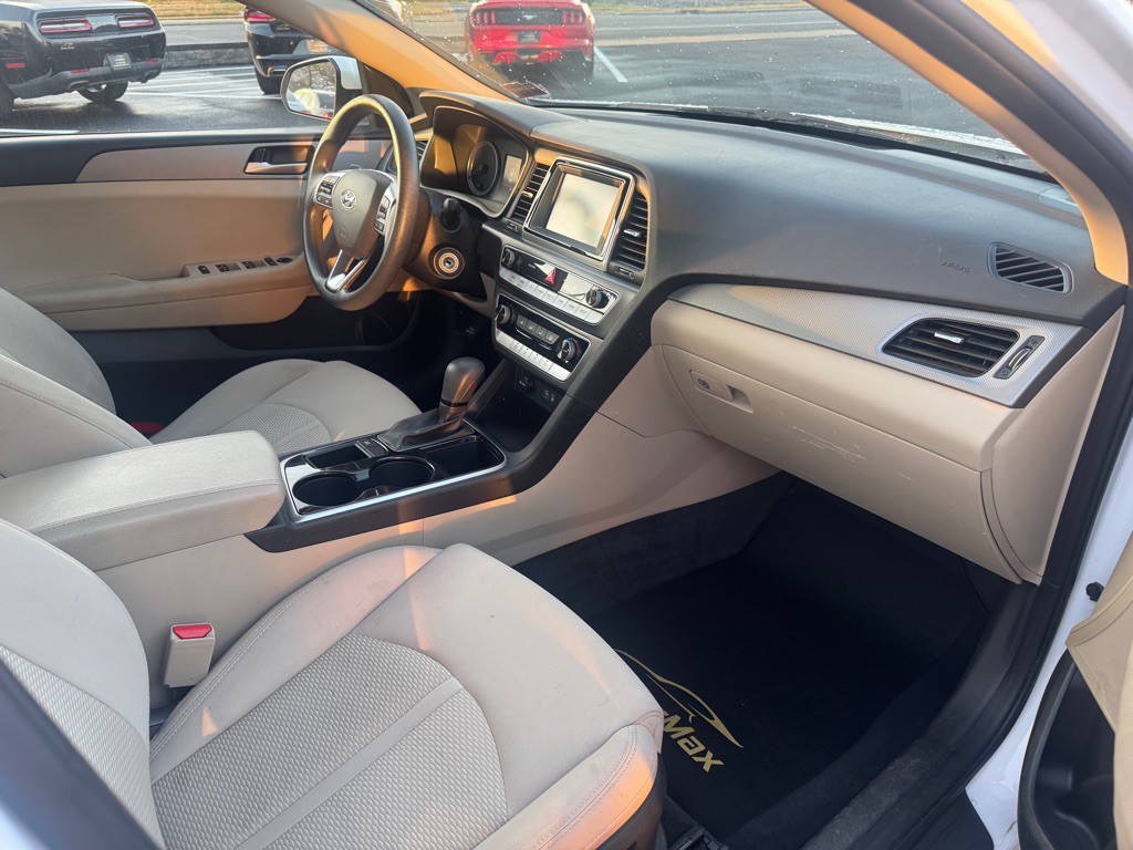 2018 Hyundai Sonata Image 8