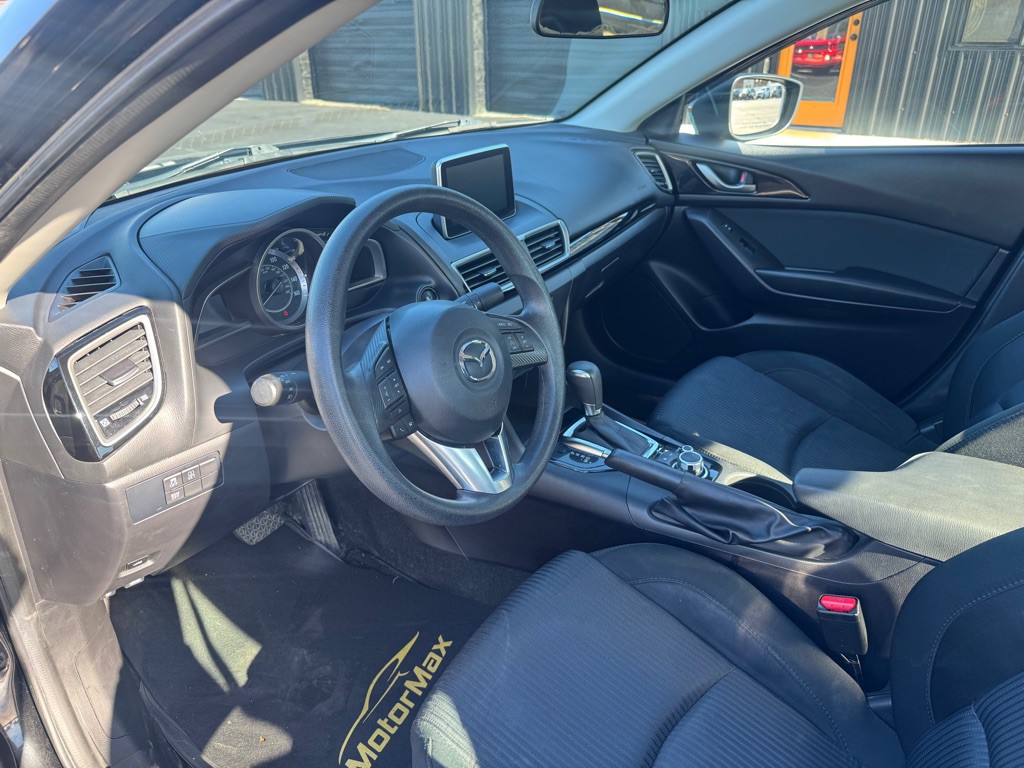 2016 Mazda Mazda3 Image 5