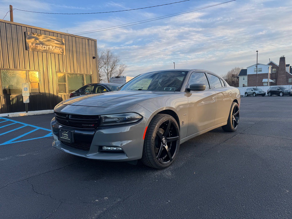 2018 Dodge Charger Image 1