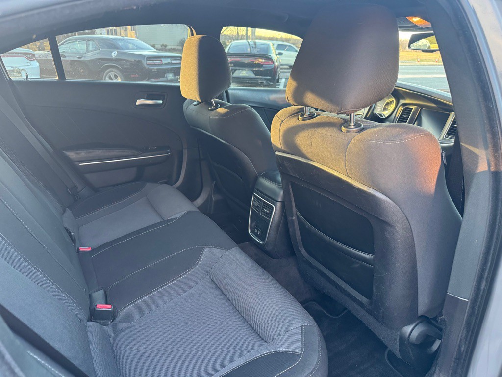 2018 Dodge Charger Image 7