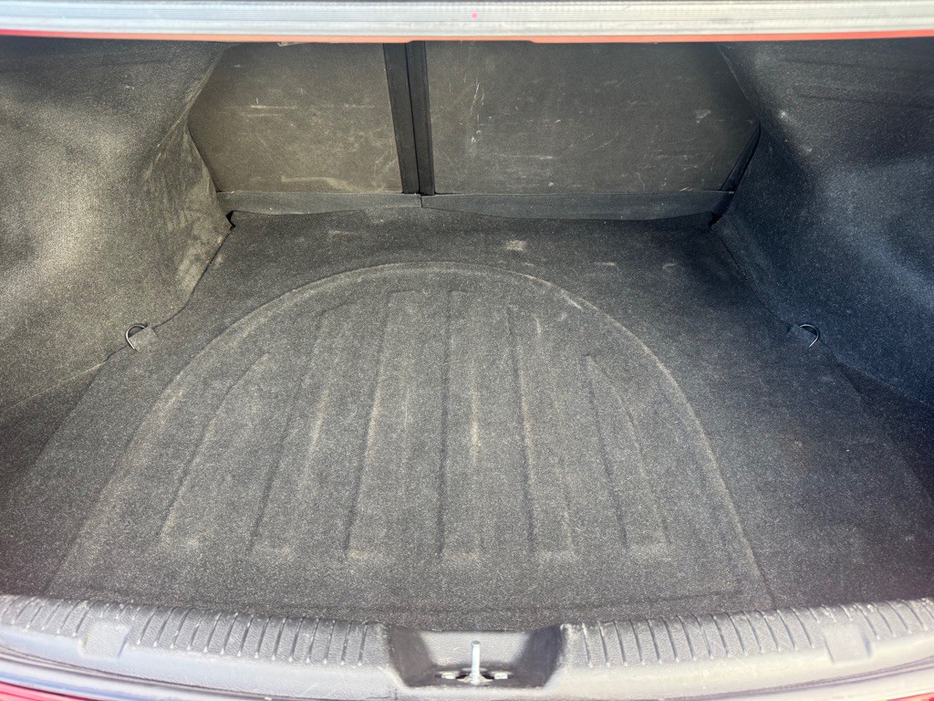 2013 Hyundai Elantra Image 10