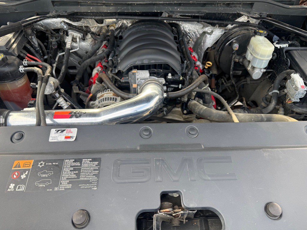 2015 GMC Sierra Image 11