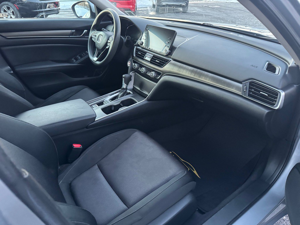 2019 Honda Accord Image 8