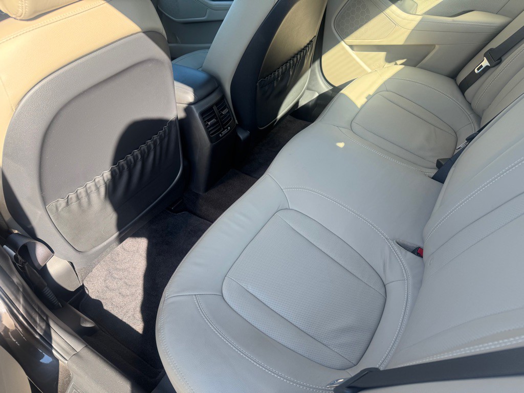 2011 Kia Optima Image 6