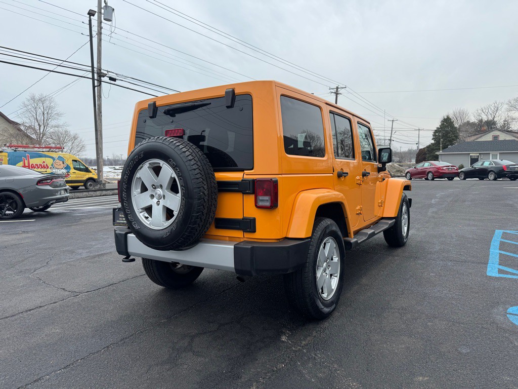 2012 Jeep Wrangler Unlimited Image 3