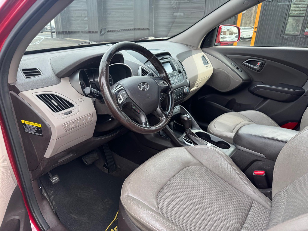 2014 Hyundai Tucson Image 5