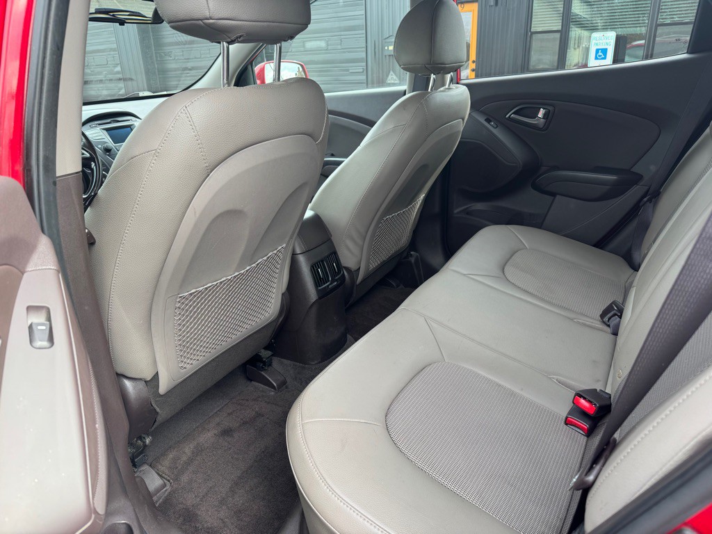 2014 Hyundai Tucson Image 6