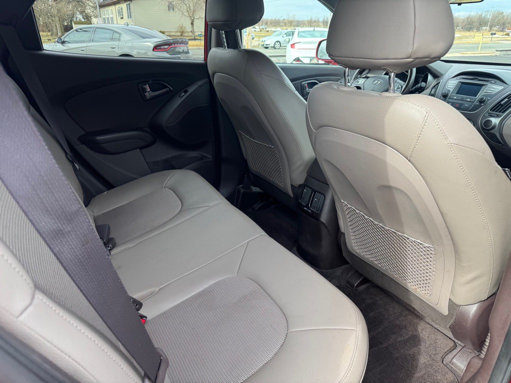 2014 Hyundai Tucson Image 7