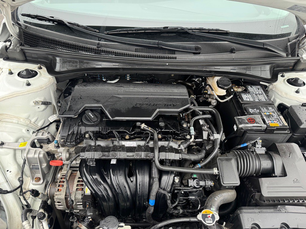 2021 Hyundai Elantra Image 11