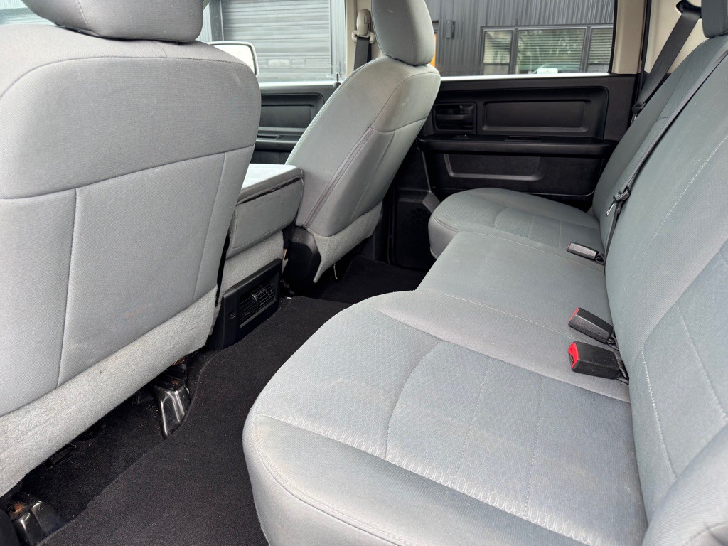 2015 RAM 1500 Image 6