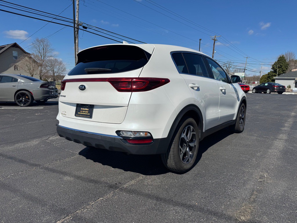 2021 Kia Sportage Image 3
