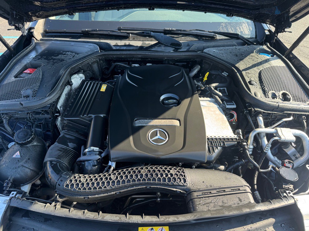 2017 Mercedes-Benz E-Class Image 11