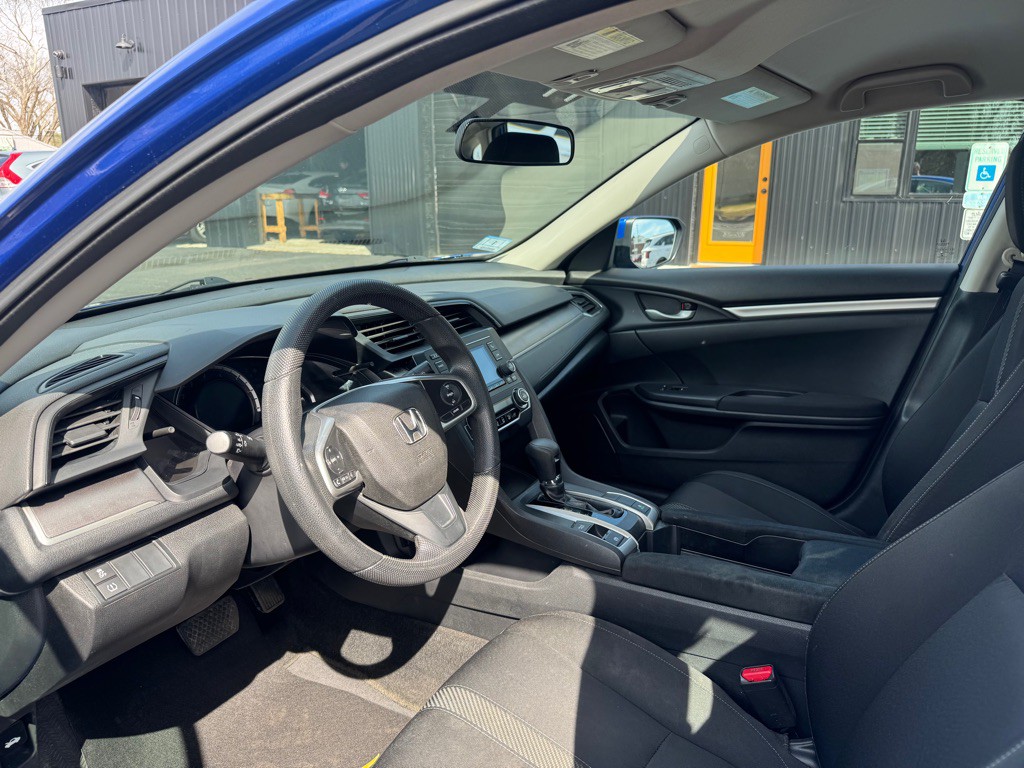 2016 Honda Civic Image 5