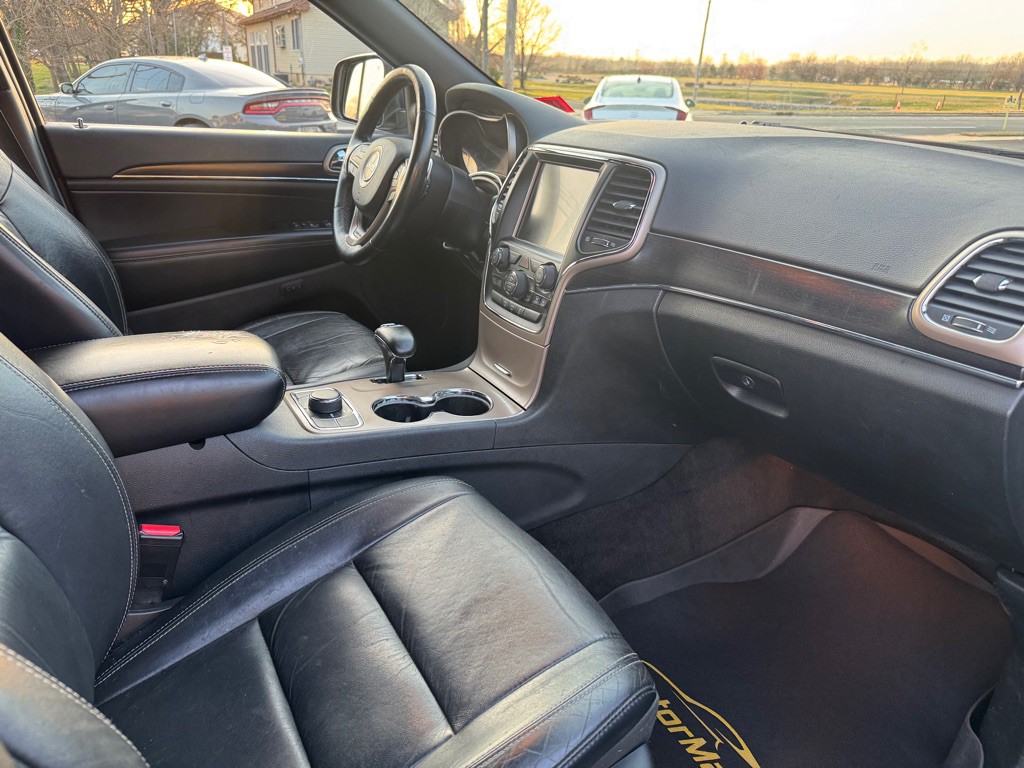 2015 Jeep Grand Cherokee Image 8