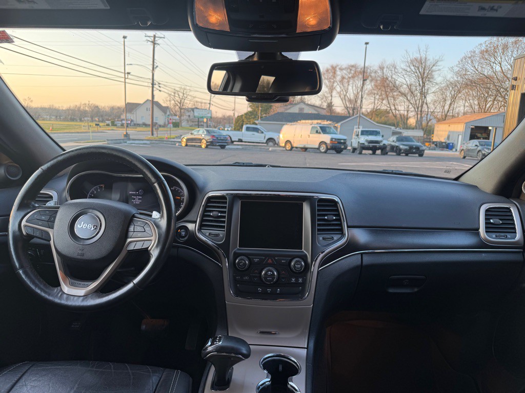 2015 Jeep Grand Cherokee Image 9