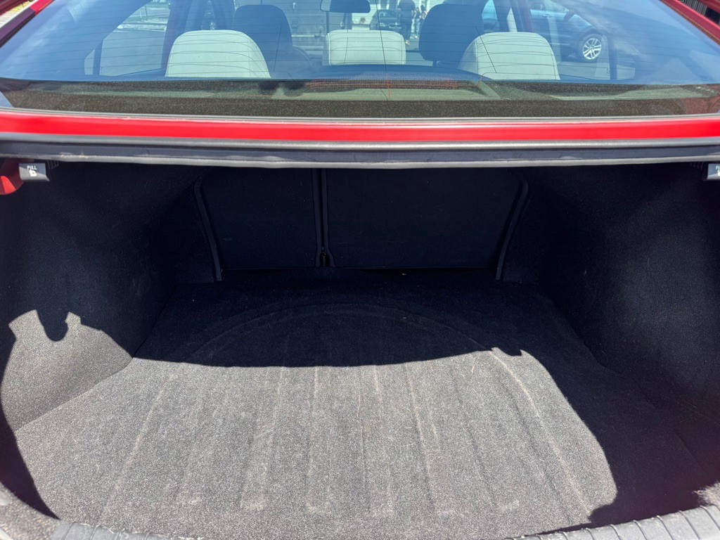 2017 Hyundai Elantra Image 10