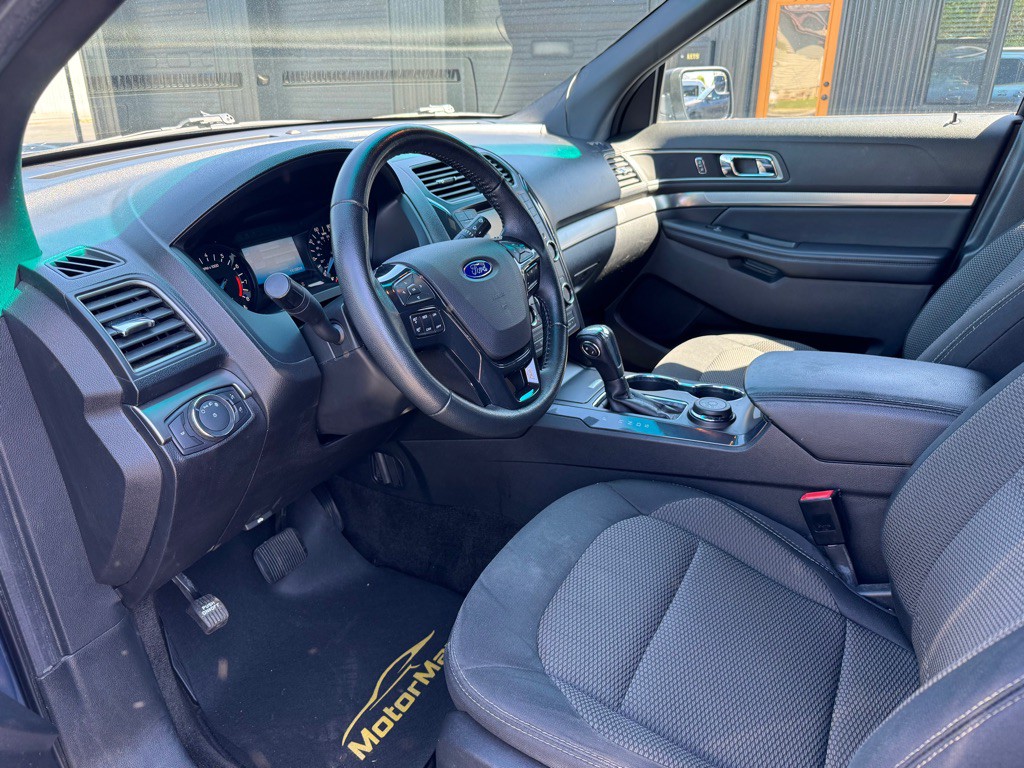 2018 Ford Explorer Image 5