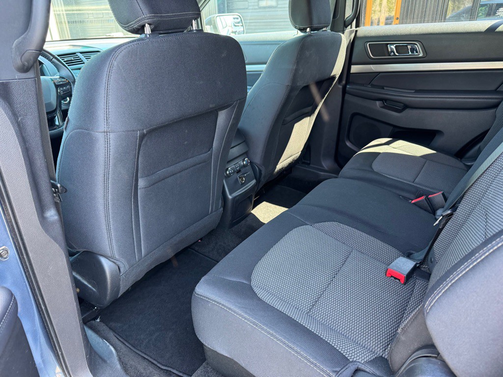 2018 Ford Explorer Image 6