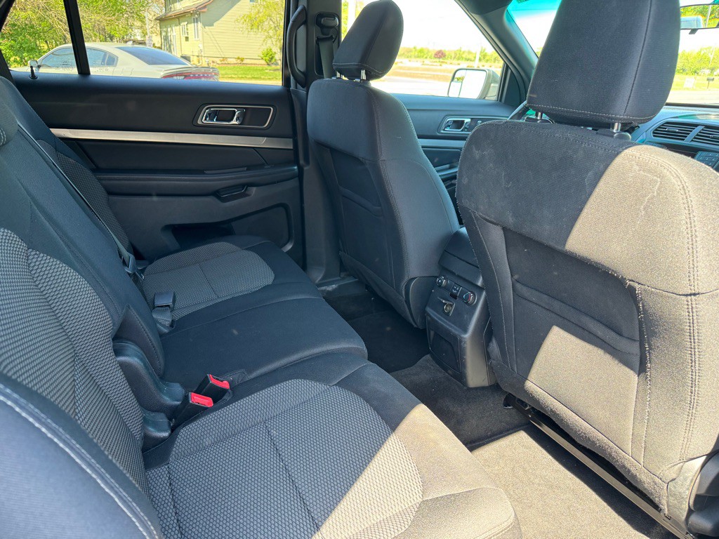 2018 Ford Explorer Image 8