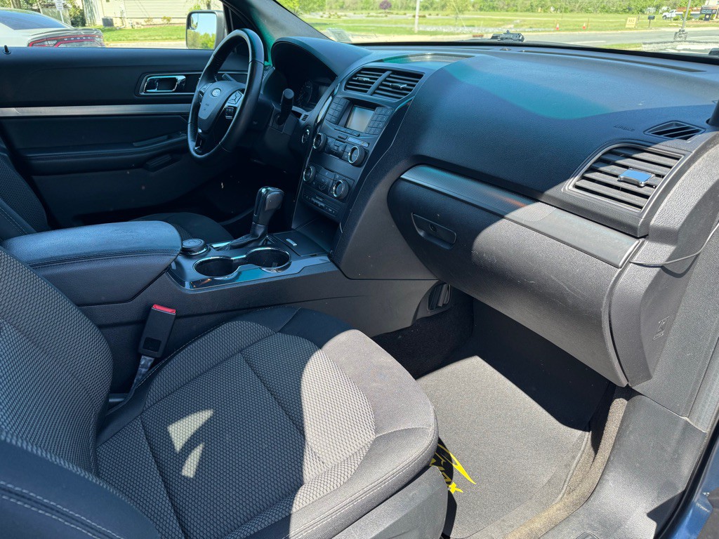 2018 Ford Explorer Image 9