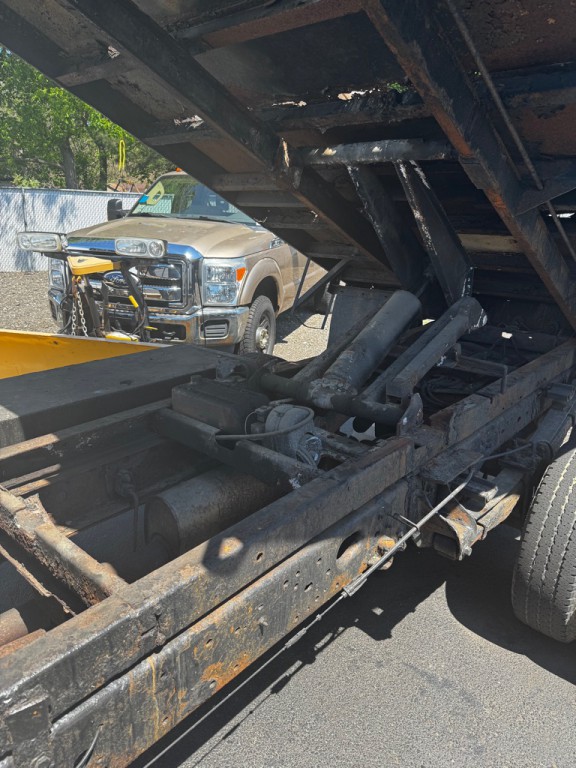 2007 Ford F-350 Image 9