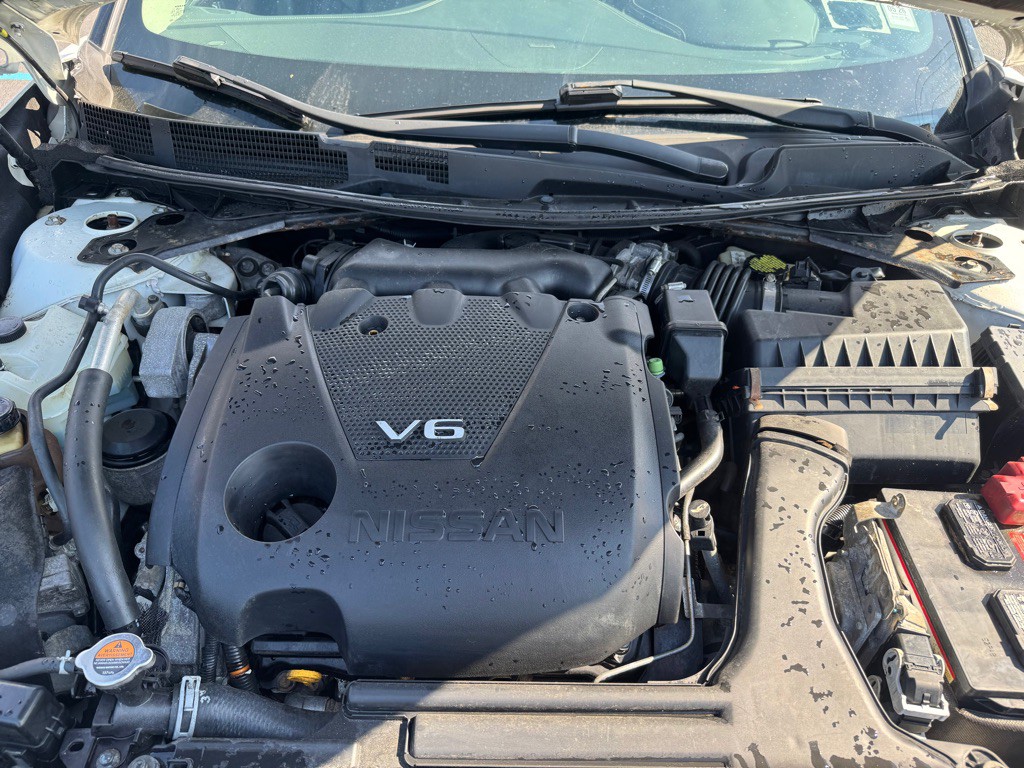 2017 Nissan Maxima Image 11