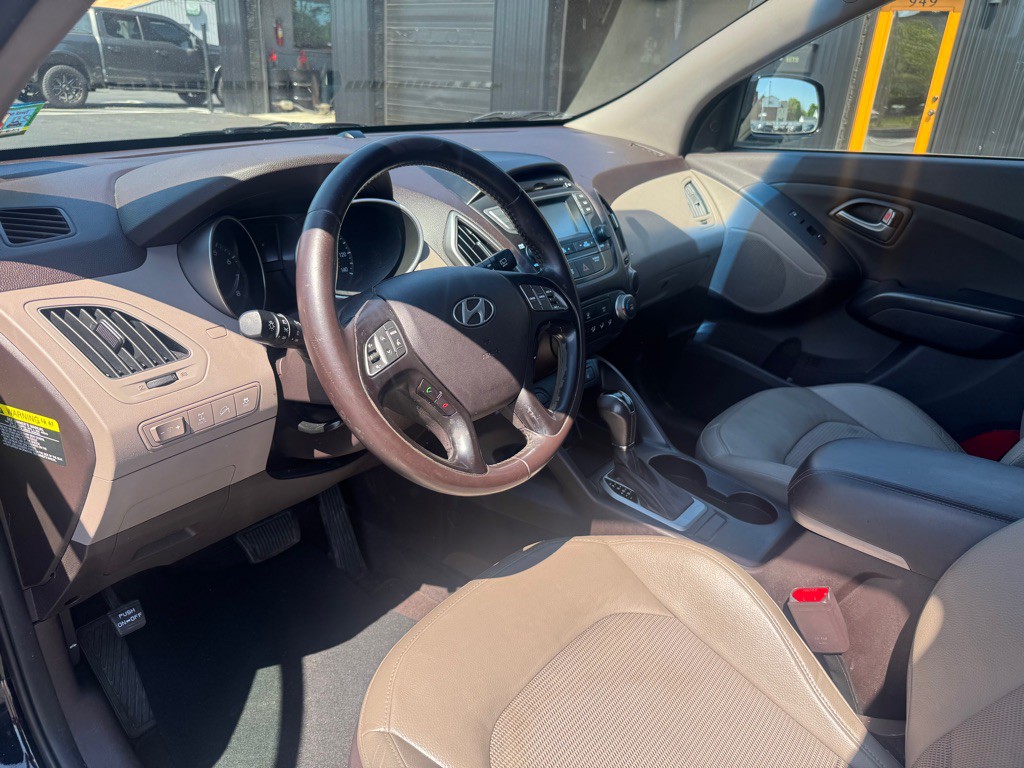 2015 Hyundai Tucson Image 5