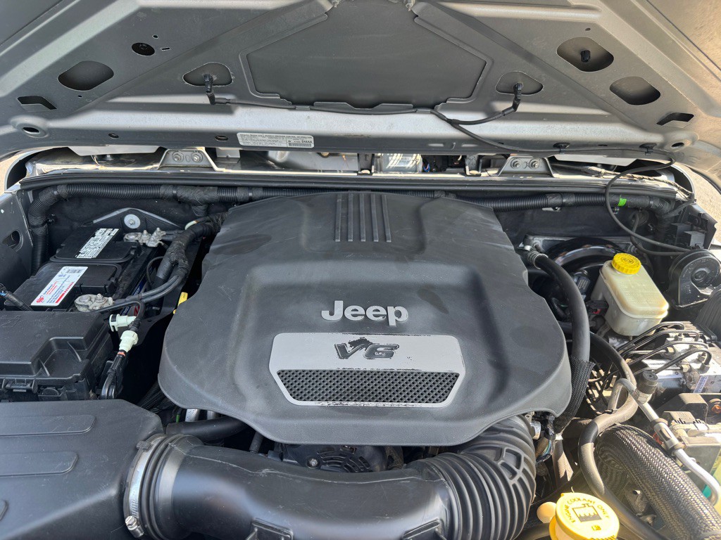 2014 Jeep Wrangler Unlimited Image 11
