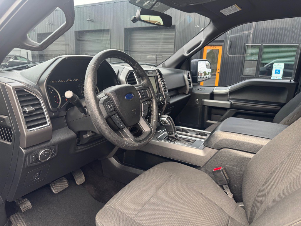 2015 Ford F-150 Image 5