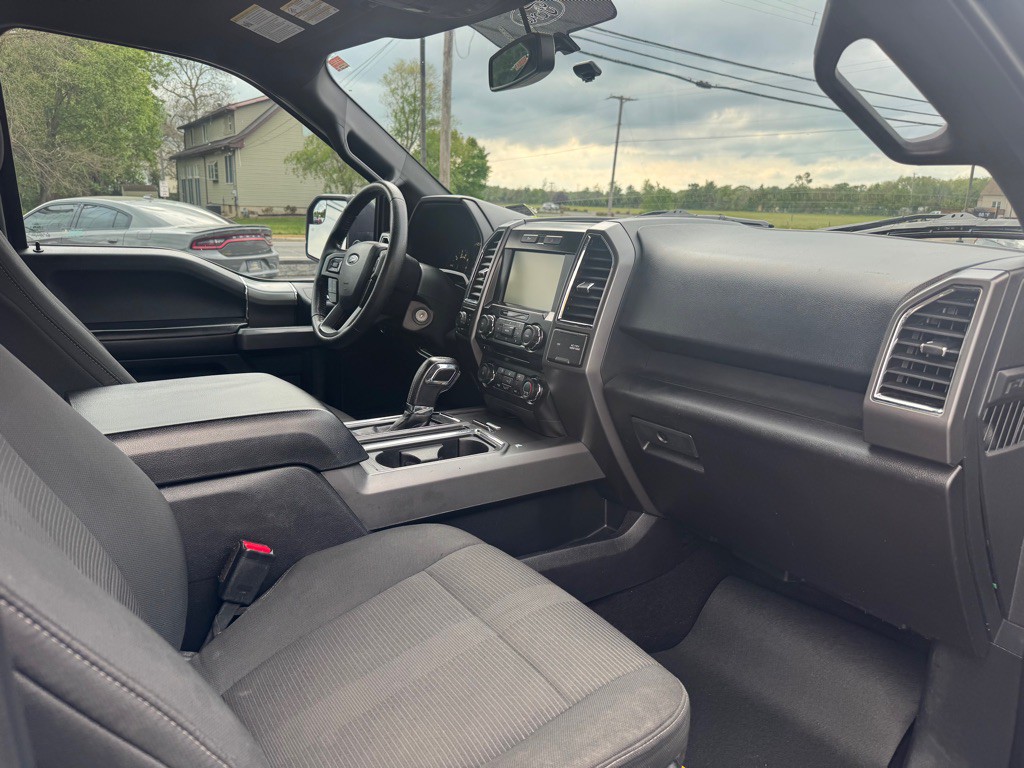 2015 Ford F-150 Image 8