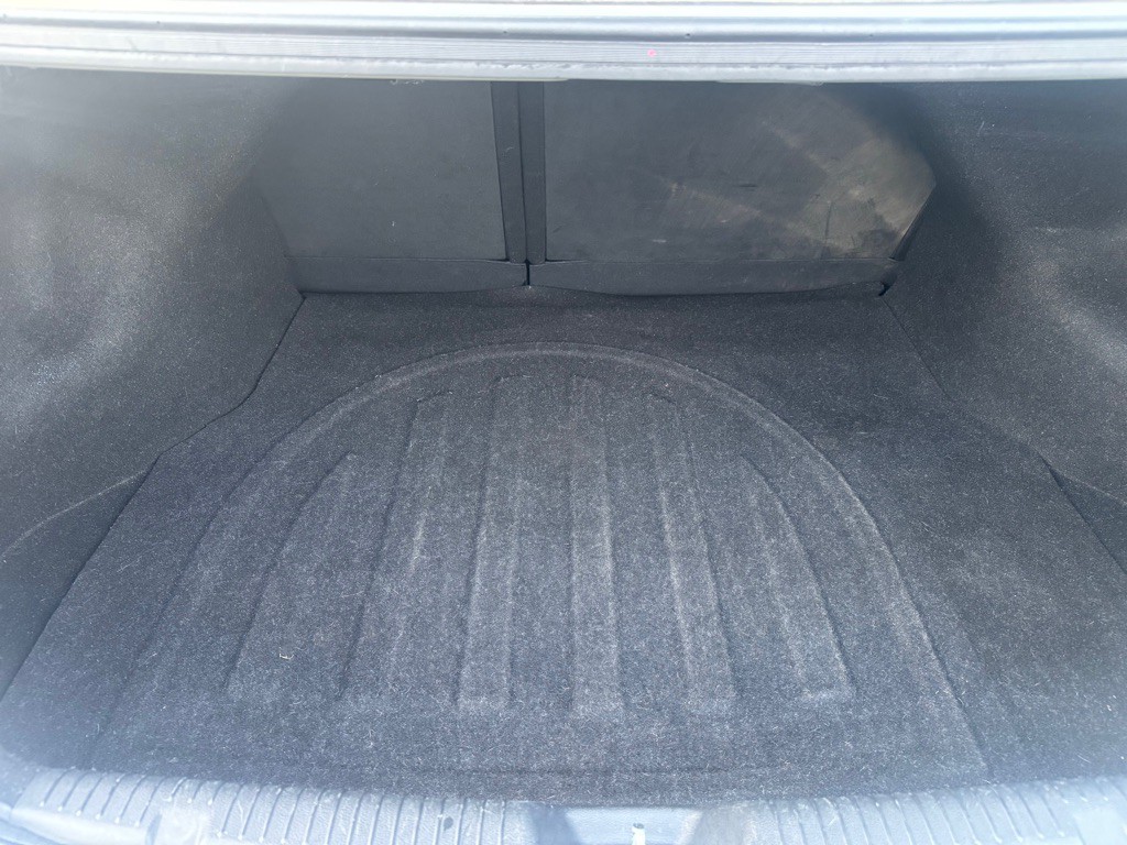 2011 Hyundai Elantra Image 10