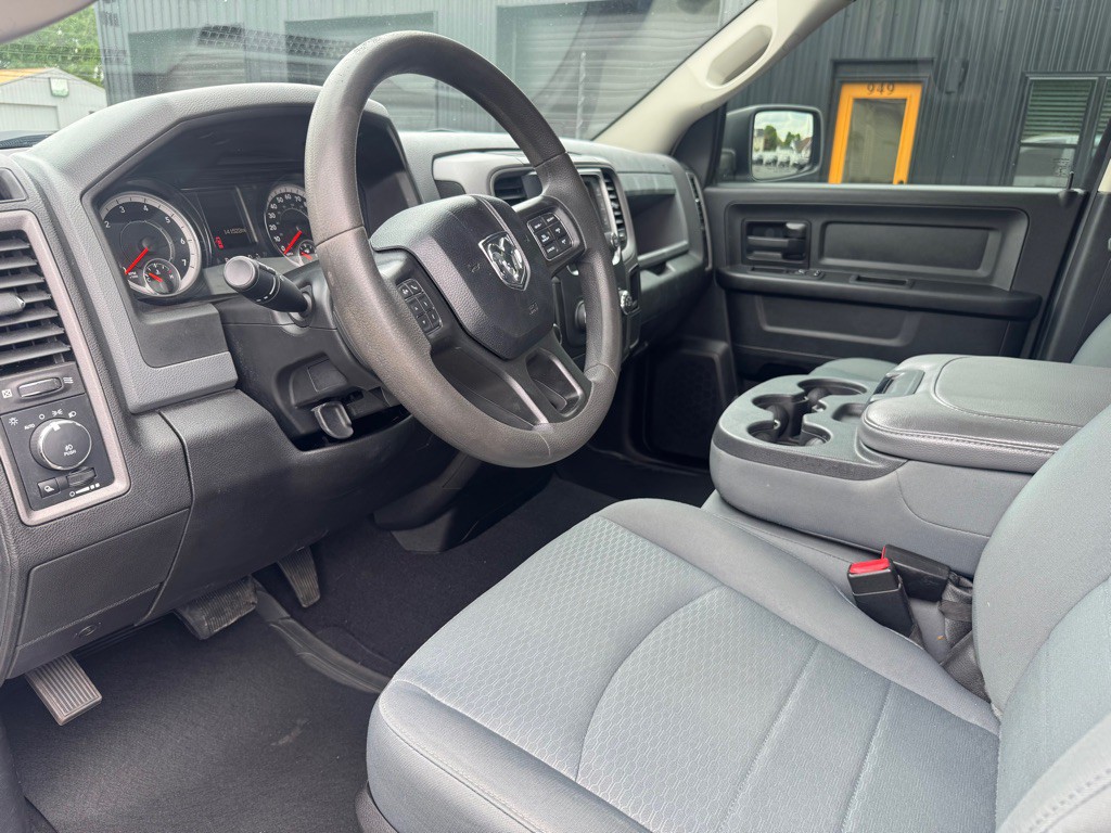 2019 RAM 1500 Image 5