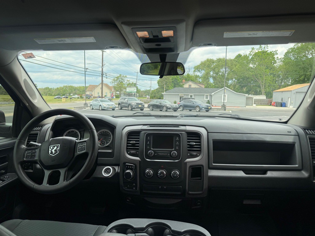 2019 RAM 1500 Image 9