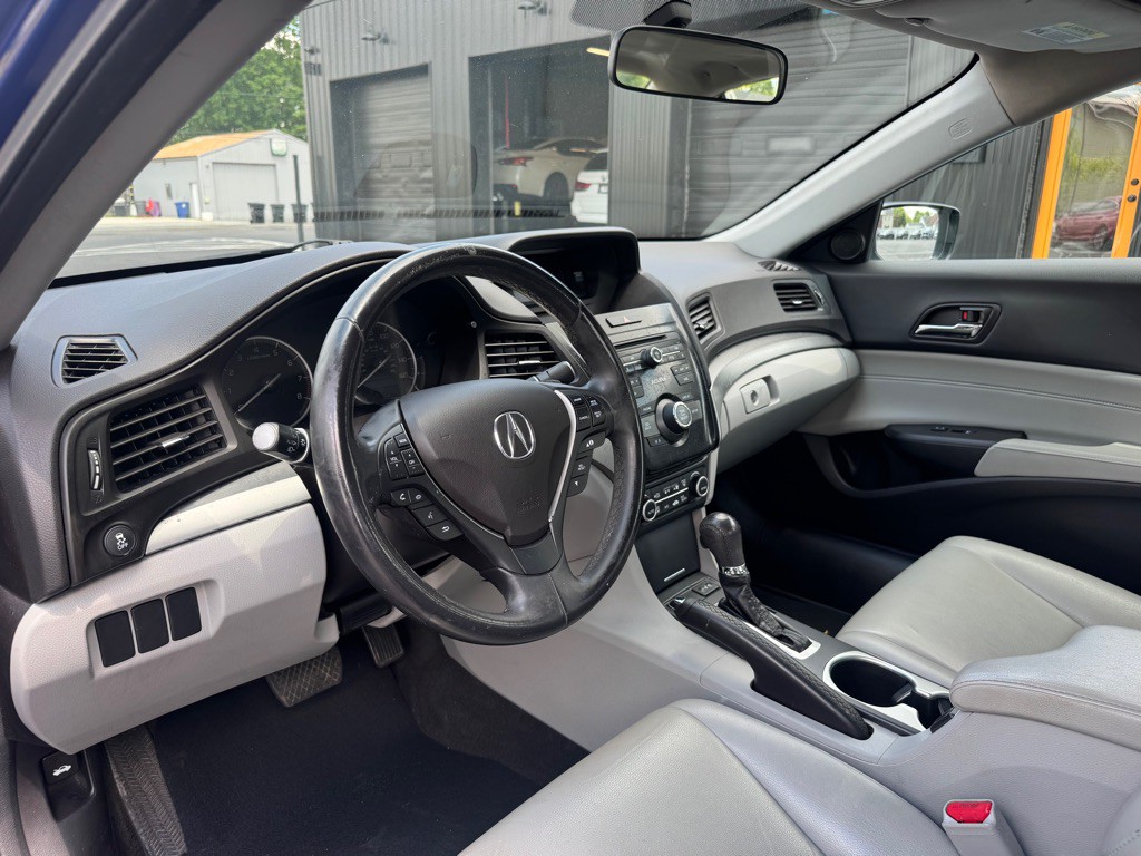 2016 Acura ILX Image 5
