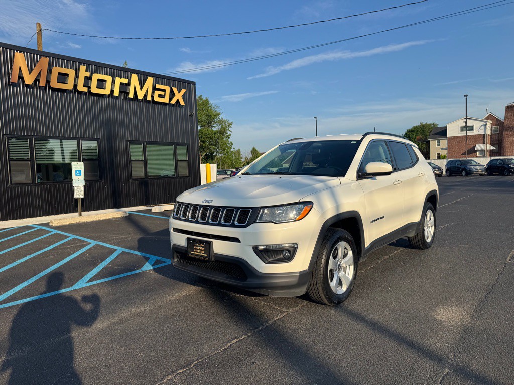 2018 Jeep Compass Image 1