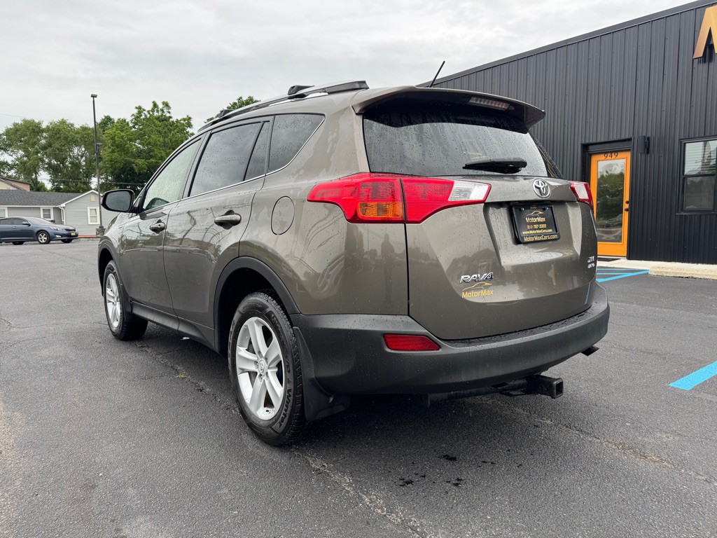 2014 Toyota Rav4 Image 2