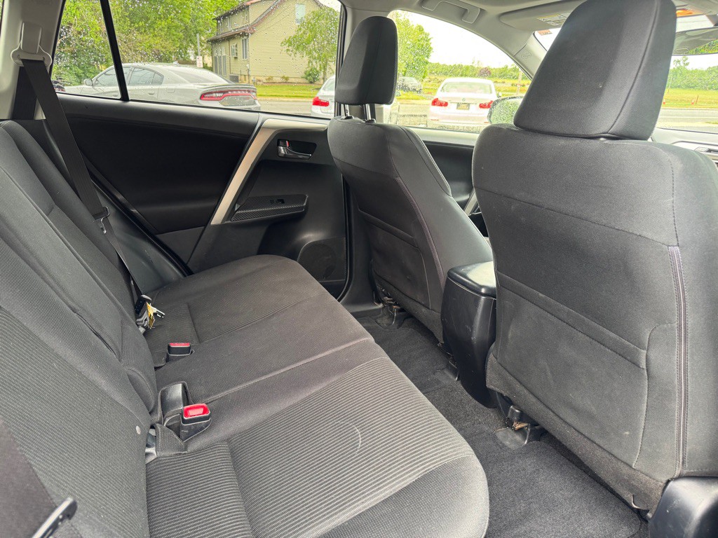 2014 Toyota Rav4 Image 7
