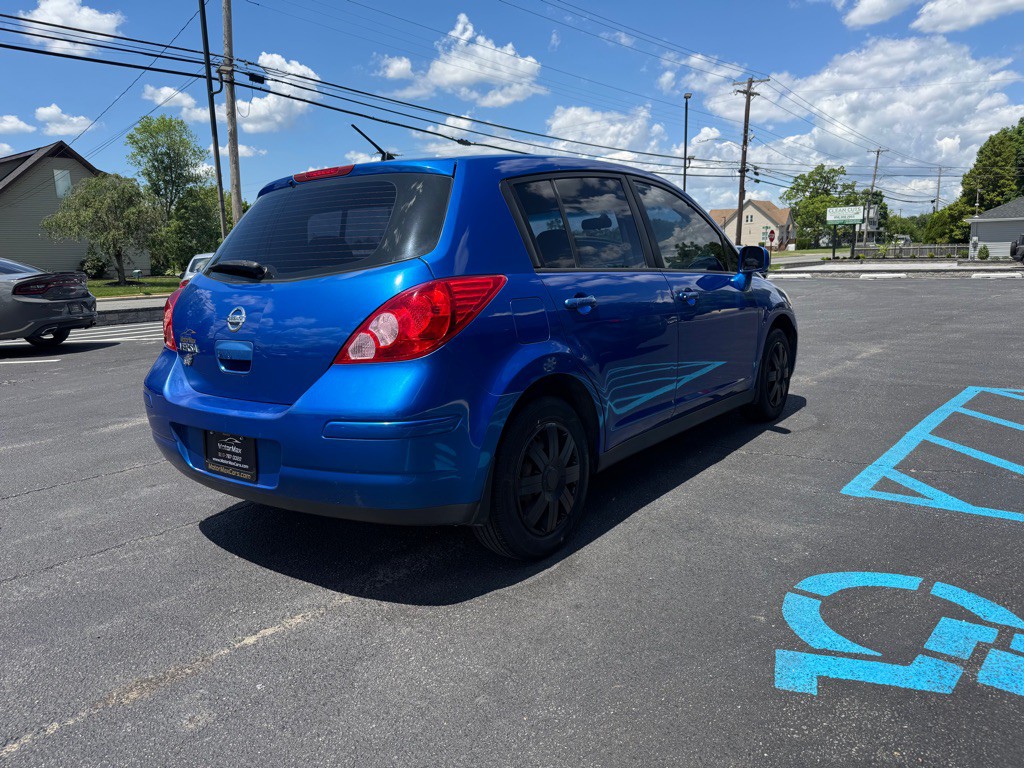 2008 Nissan Versa Image 3