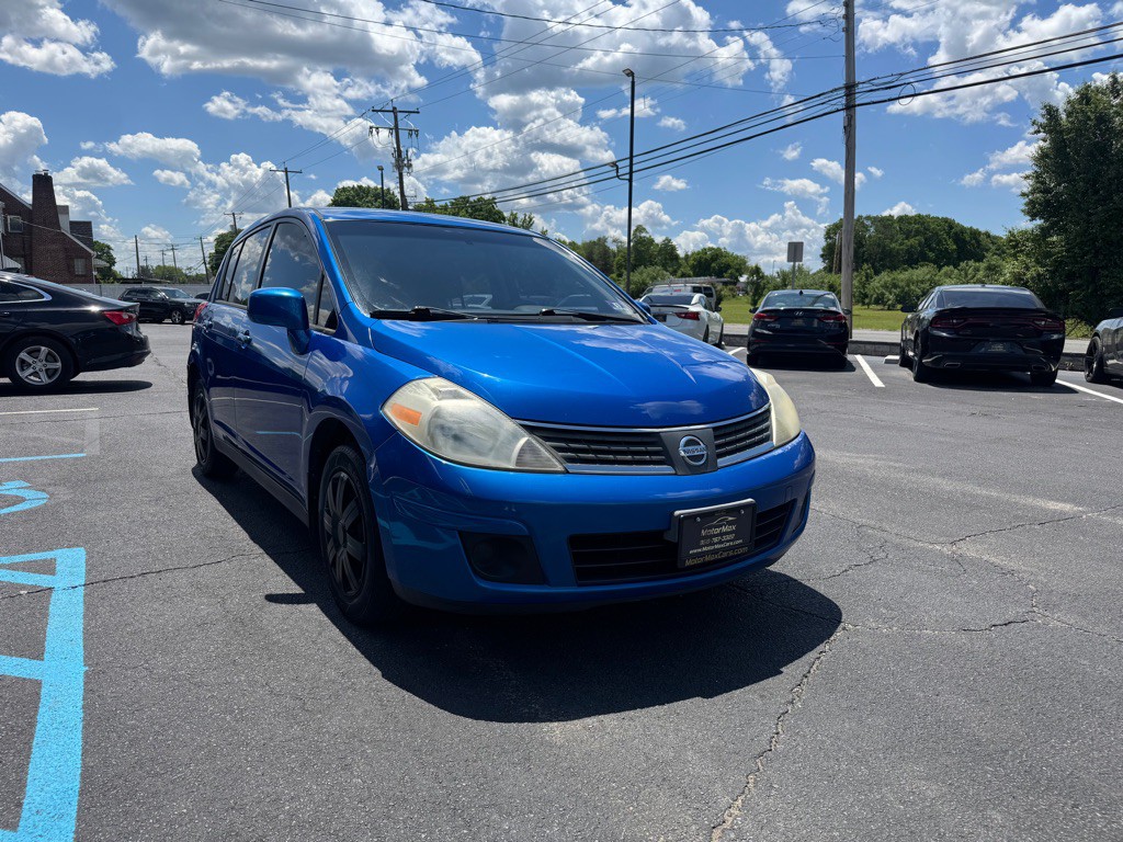 2008 Nissan Versa Image 4