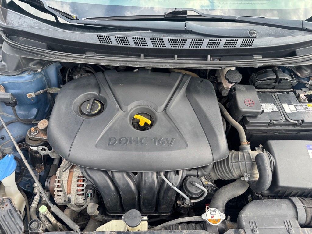 2014 Hyundai Elantra Image 11