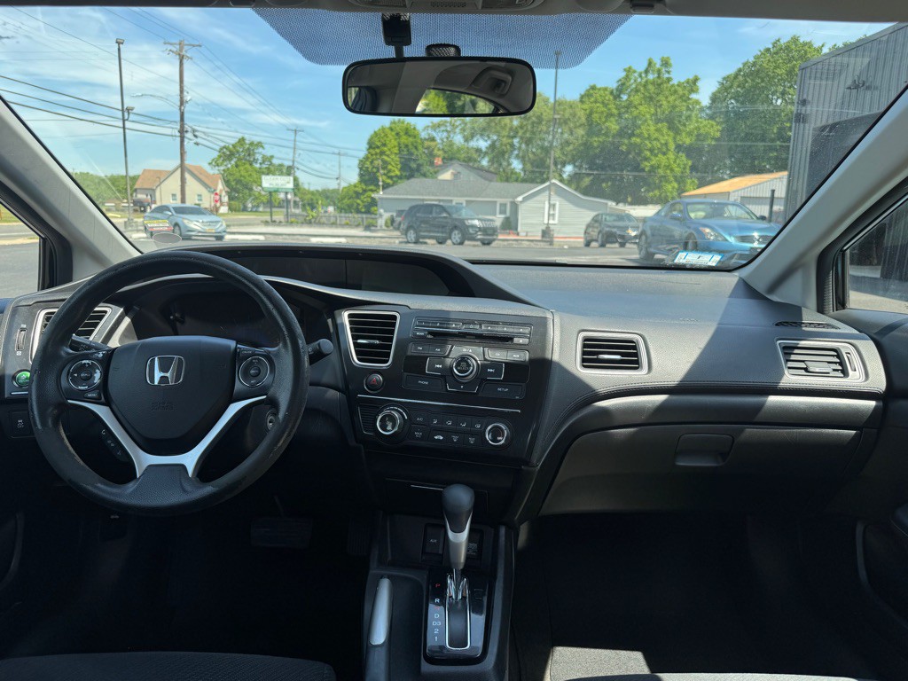 2013 Honda Civic Image 9